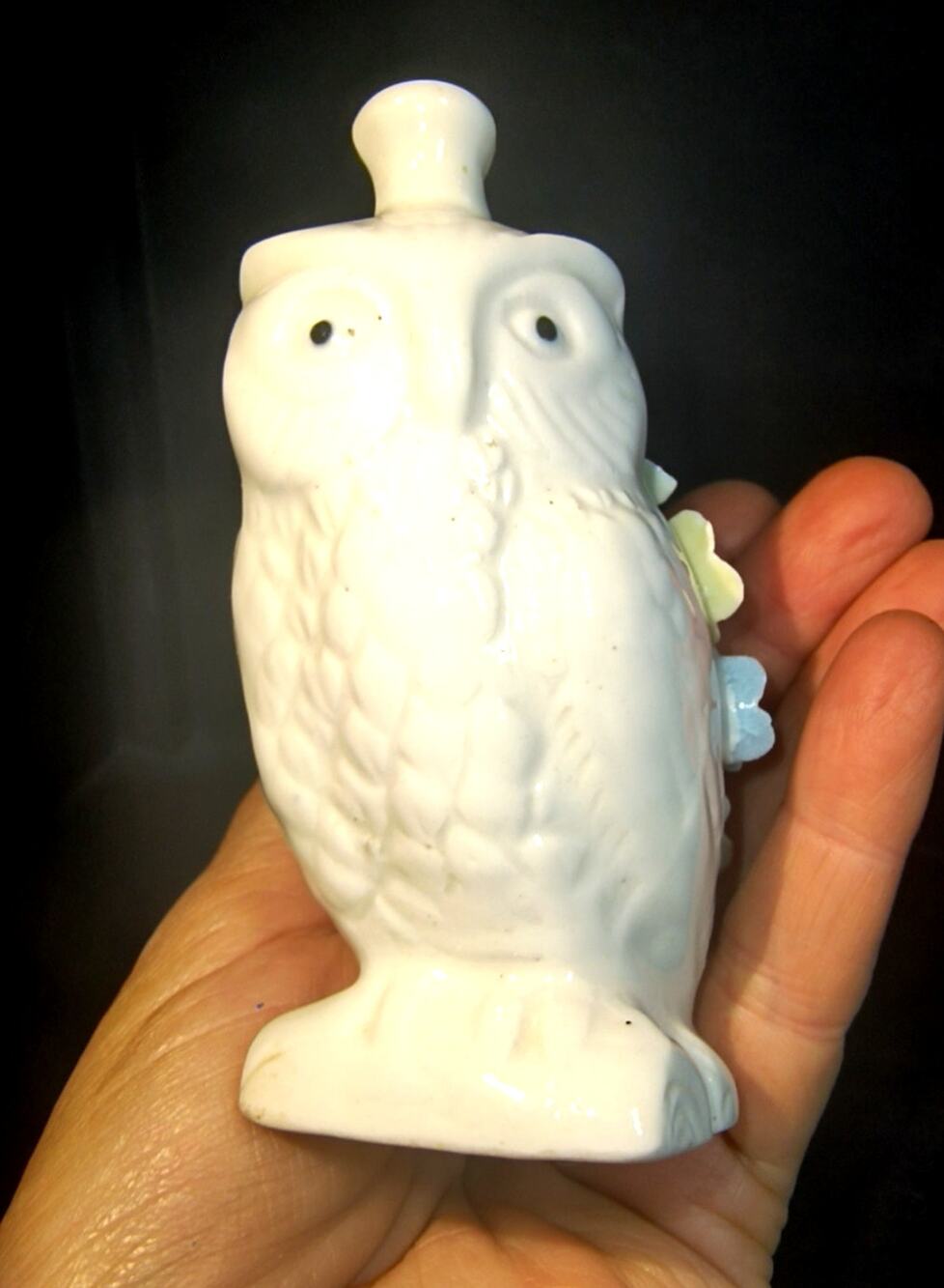 1792.  Vintage White Owl Pincushion Bone China Figurine